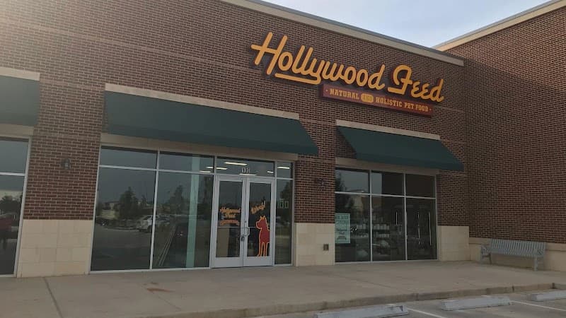 Hollywood Feed - General Pest Control in Sugar Land